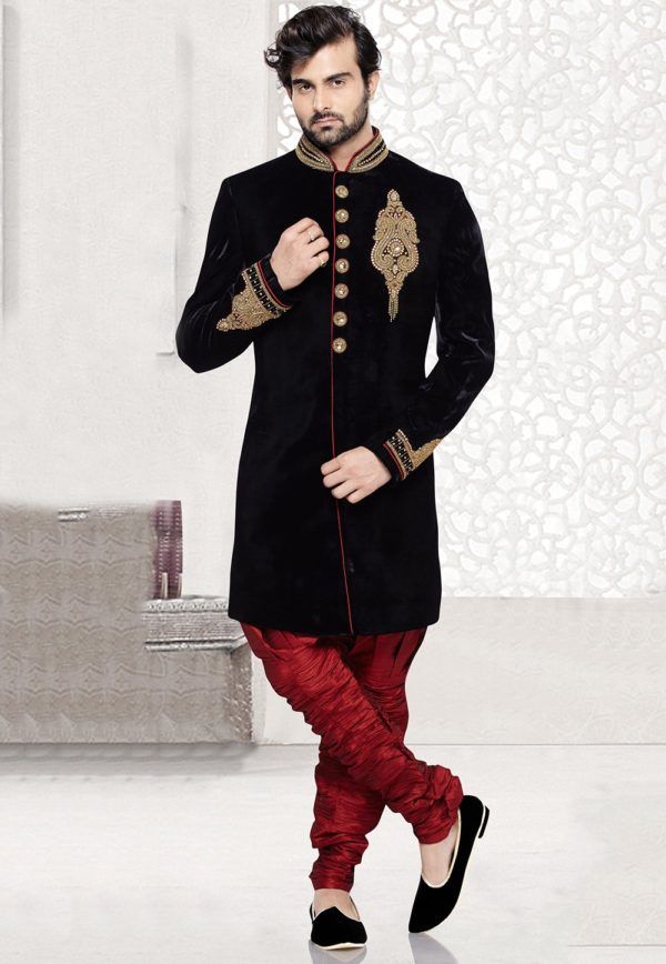 A Detailed Guide on Pakistani Men's Traditional Clothing