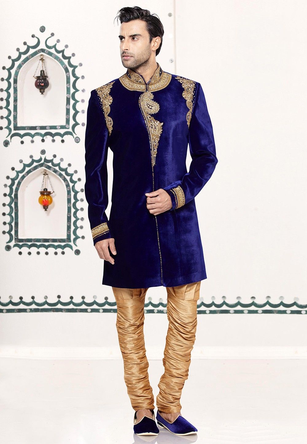 A Detailed Guide on Pakistani Men's Traditional Clothing