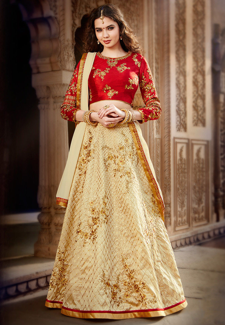 Sana Khan looks regal in red bridal lehenga! - BridalTweet Wedding Forum &  Vendor Directory