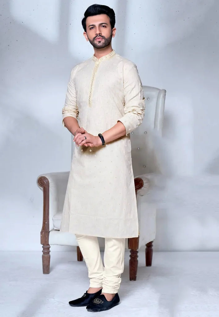 Embroidered Cotton Kurta Set in Off White