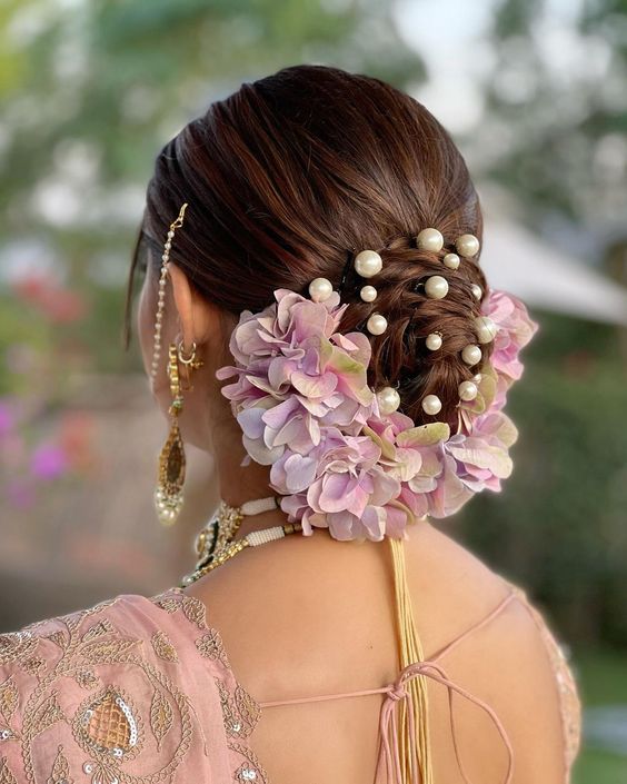 Make These Four Hairstyles on Salwar Suits