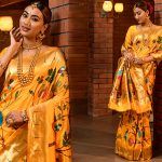 Rock the Nauvari Saree Look with Confidence