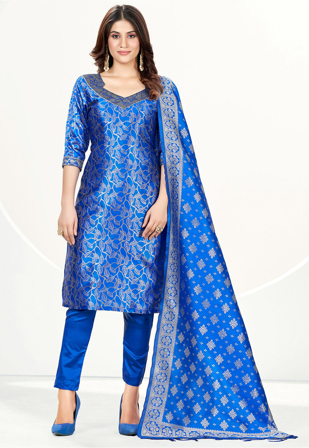 Buy Pakistani Straight Salwar Suit Weaving Banarasi Silk in Green Online
