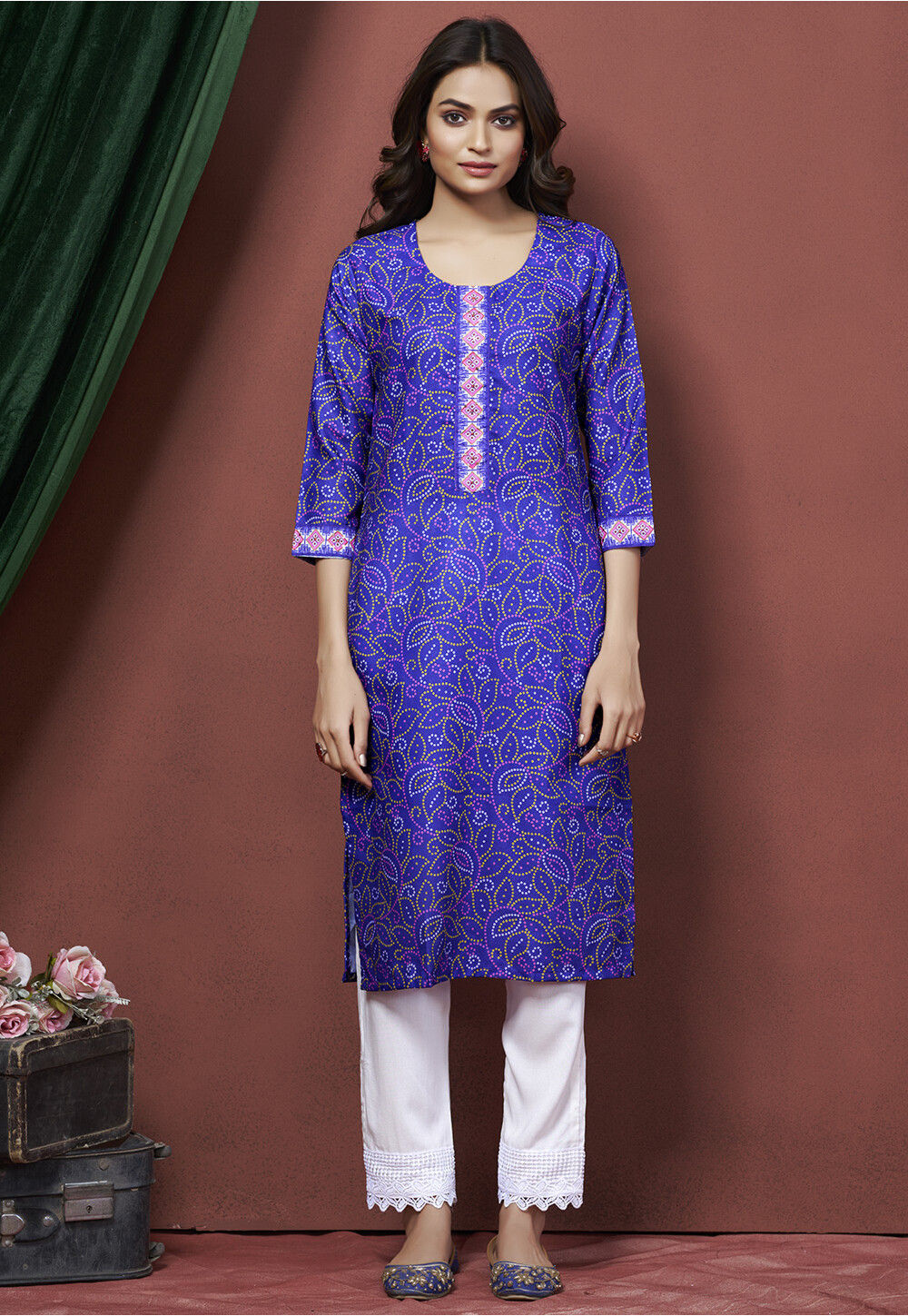 Women'S Pink Bandhej Straight Kurta