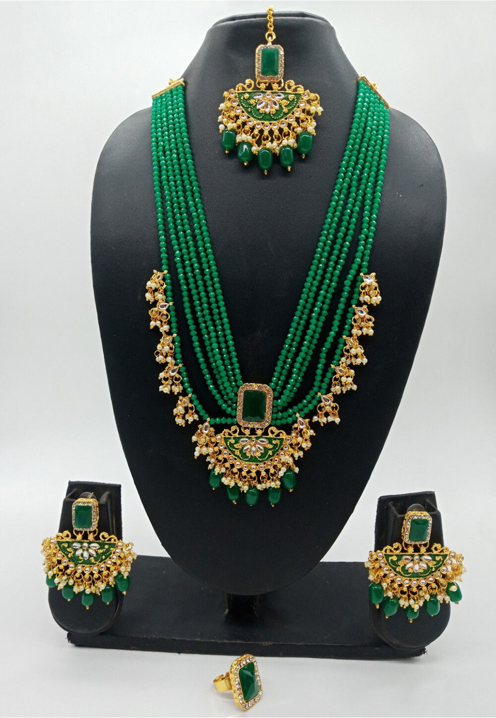 Three Stranded Green Beaded Pearl Gold Beaded Necklace Set