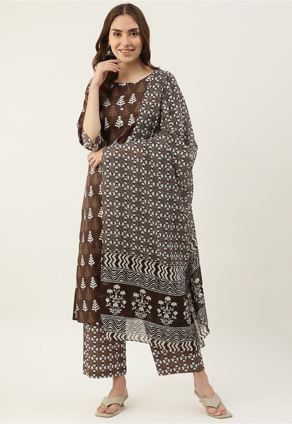 Printed Pakistani Style Suit 3 Piece Cotton main image 0