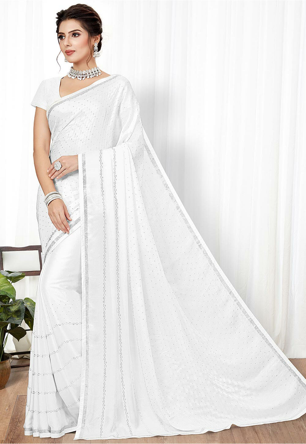 Suta White Pure Cotton Polka Printed Saree | Pujo Special | Festive Saree |  White Cotton Saree | Plain Cotton Saree | Soft Cotton Saree | White Saree |  Polka Saree : Amazon.in: Fashion