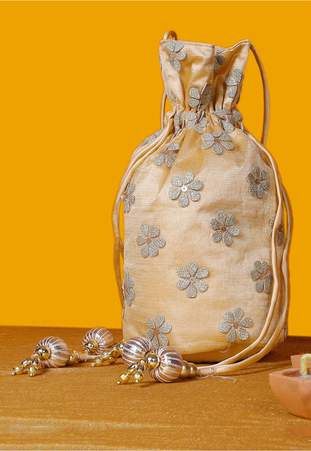 Net shop potli bags