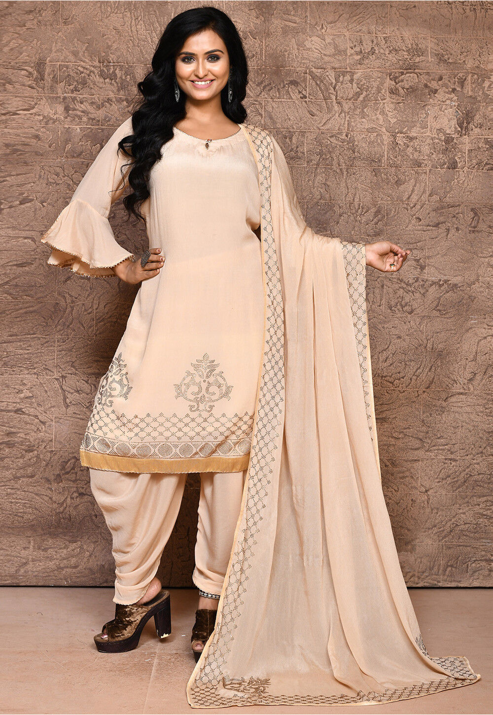 SHAFNUFAB® WOMEN'S Georgette Punjabi Suit Semi Stitched Salwar Suit  (Patiyala Suit) (Patiyalasuit_SF201288 Blue Free Size) : Amazon.in: Fashion