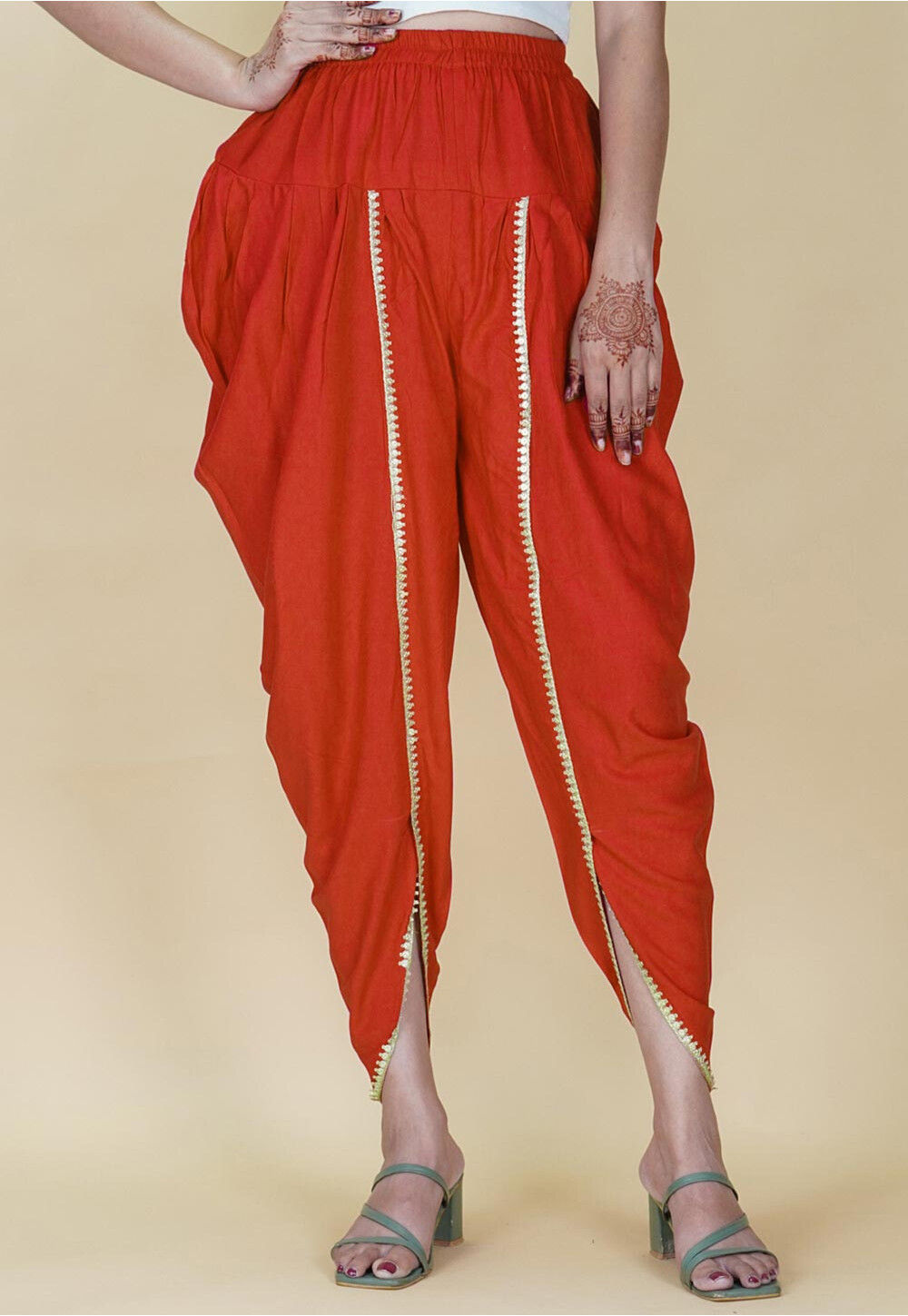 トップス lipvan Buy Embellished Rayon Tulip Pant in Orange Online : BSY238 - Utsav