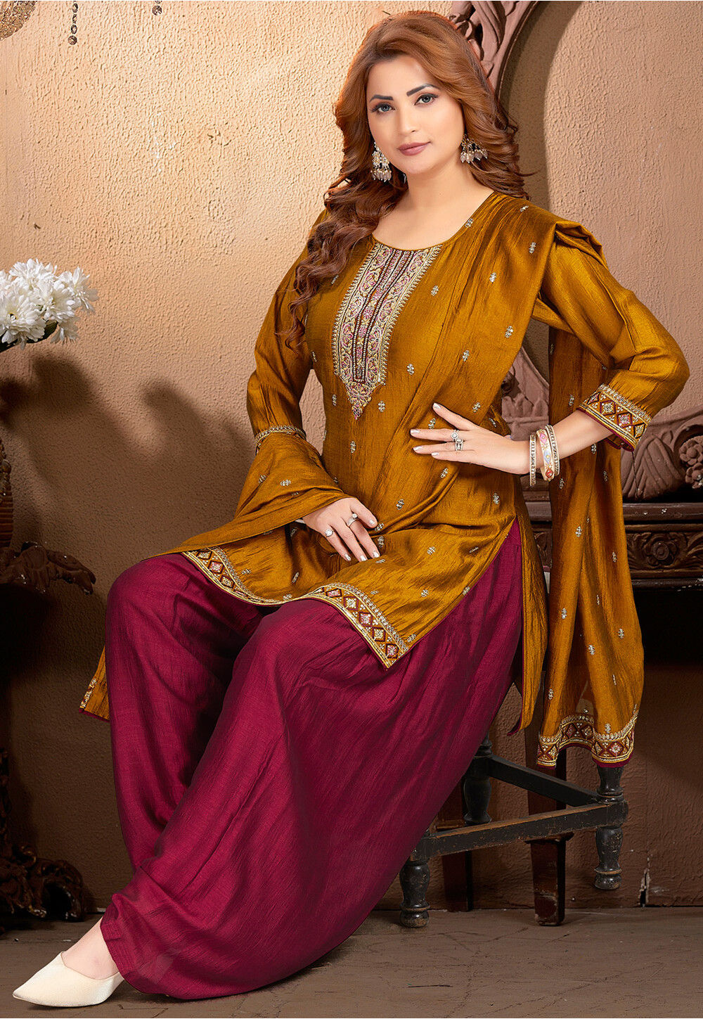 Punjabi suit model discount