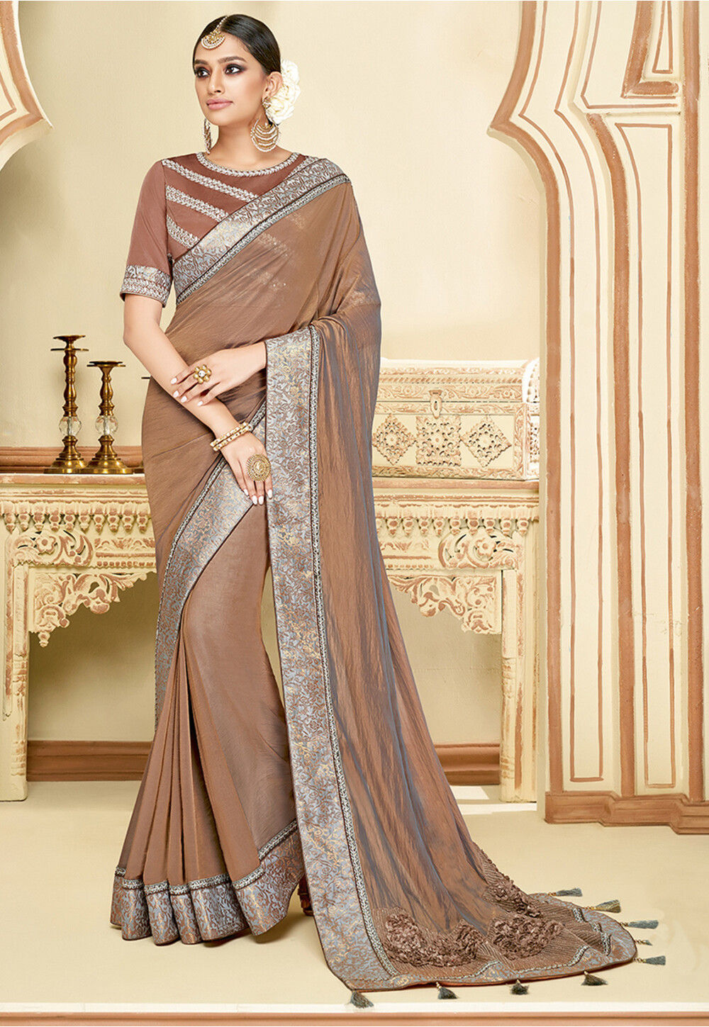 Coffee Brown Coloured Kanchipuram Silk Saree With Contrast Peach Pink Blouse