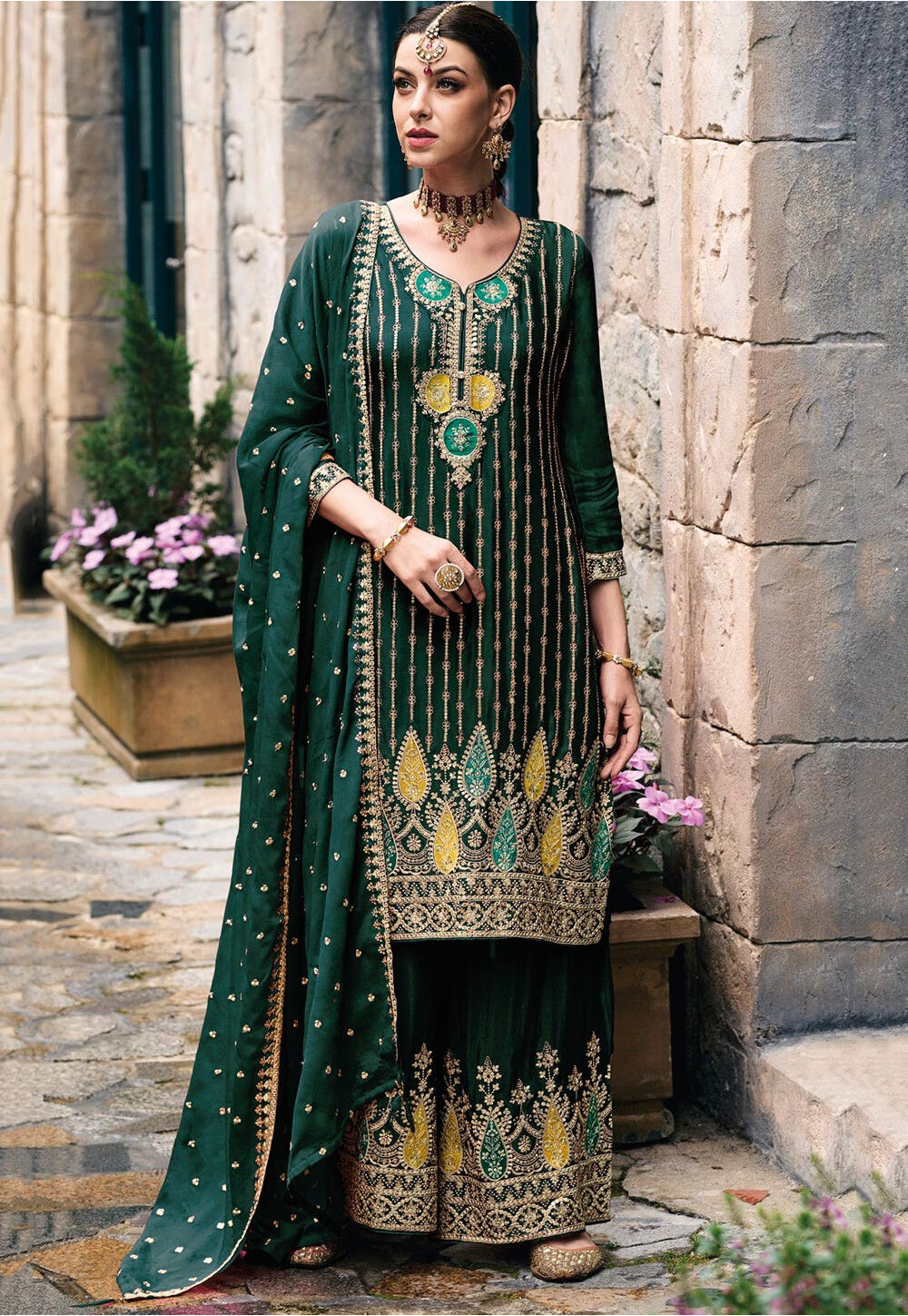 Embroidered Chinon Chiffon Pakistani Suit in Dark Green : KCH11737