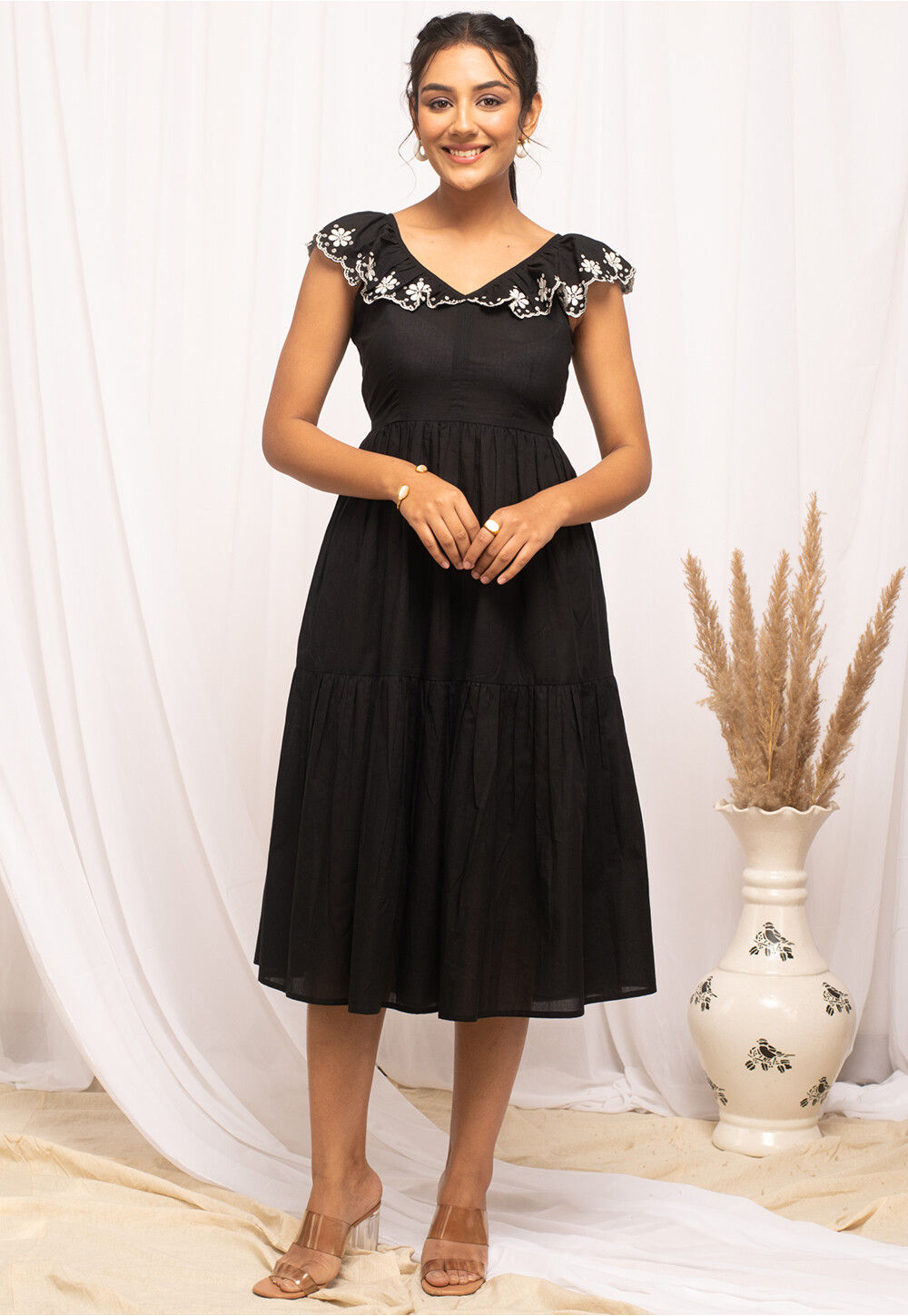 blue denim dress Embroidered Belted Half Sleeve Midi Old Navy Brown Casual size:5R collection:weddingguest