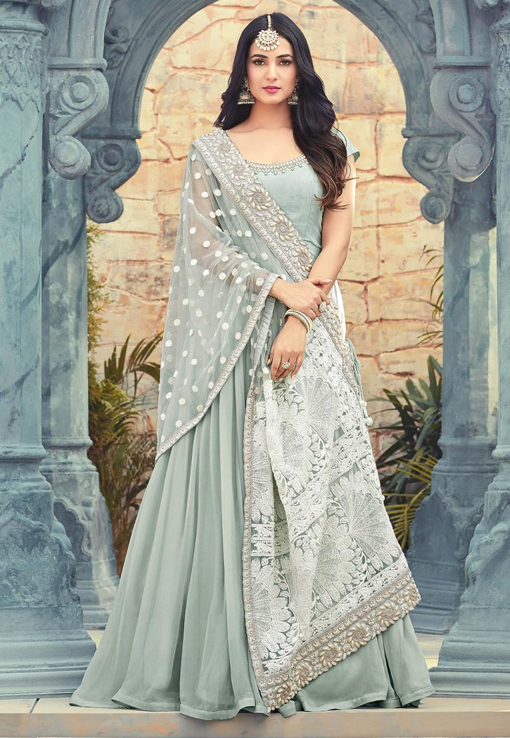Utsav fashion hot sale abaya style