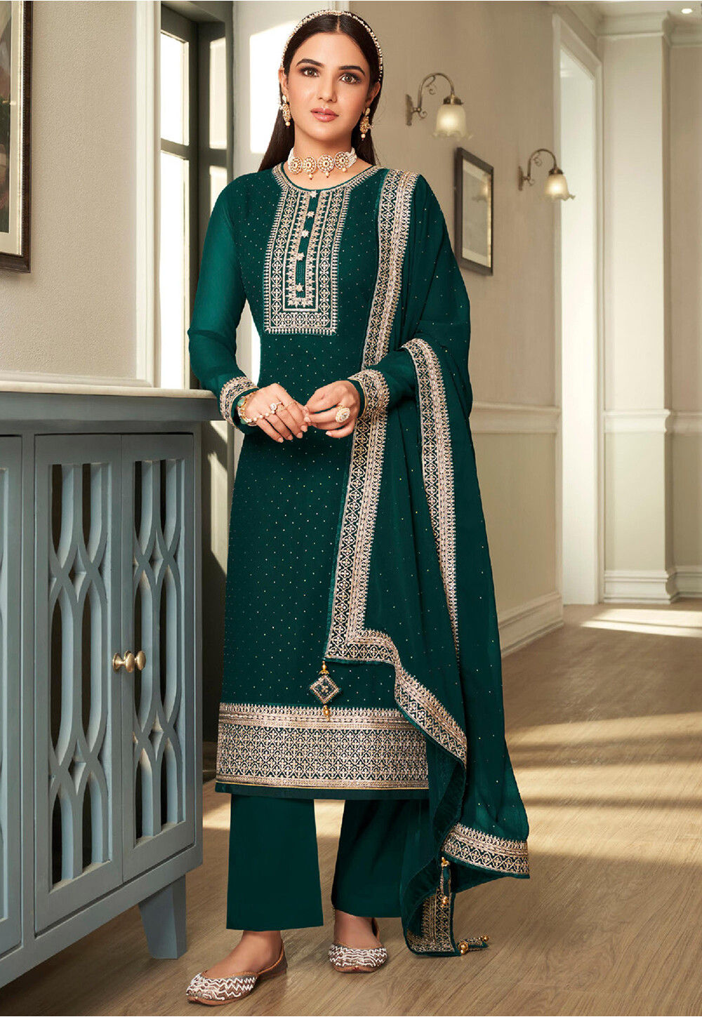 Embroidered Georgette Pakistani Suit in Dark Green : KCH8347