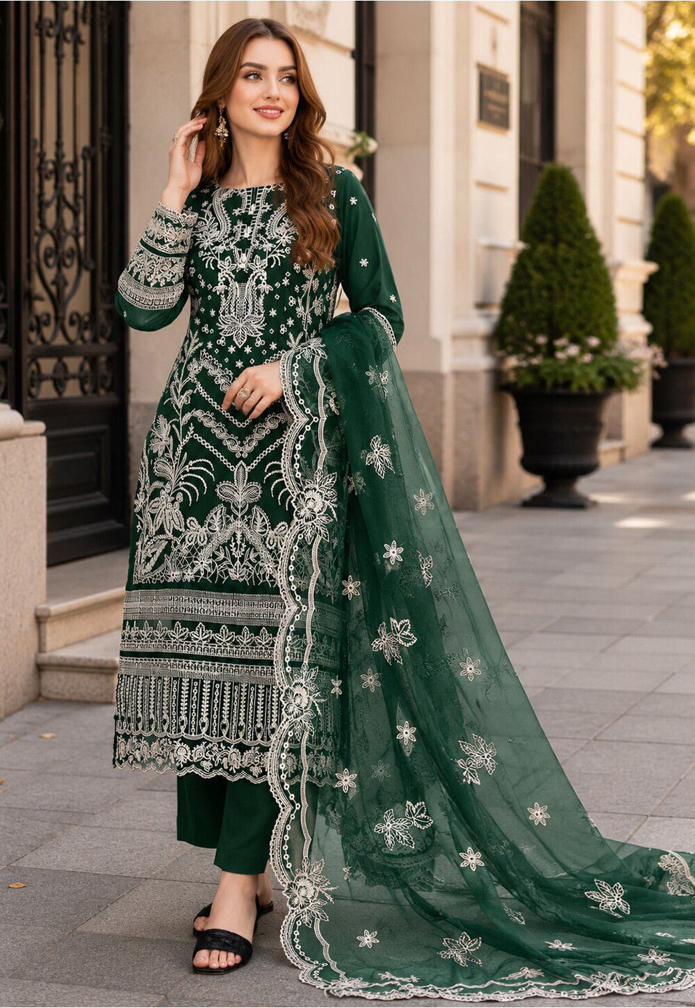 Buy Embroidered Georgette Pakistani Suit in Dark Green Online : KQT1281