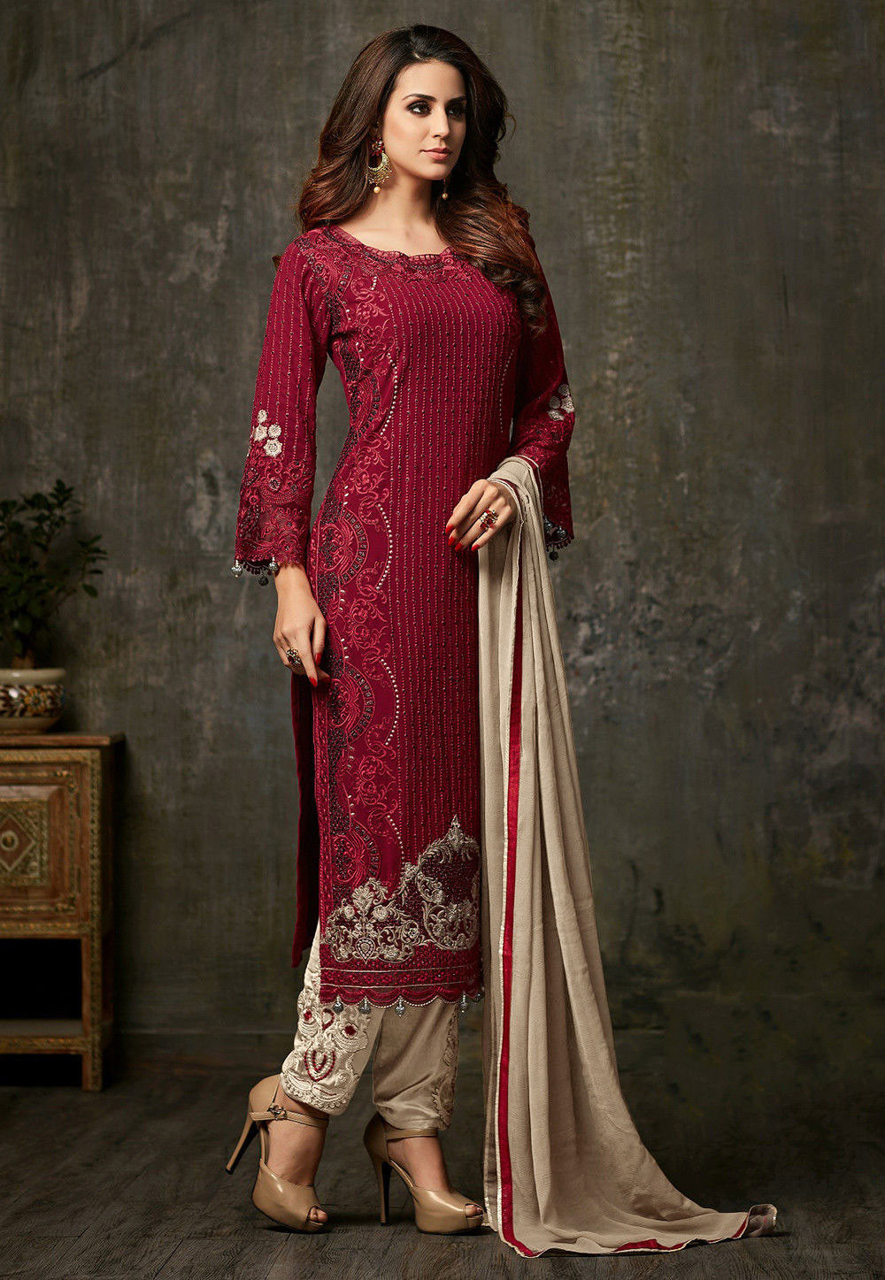 Burgundy pakistani dress hot sale