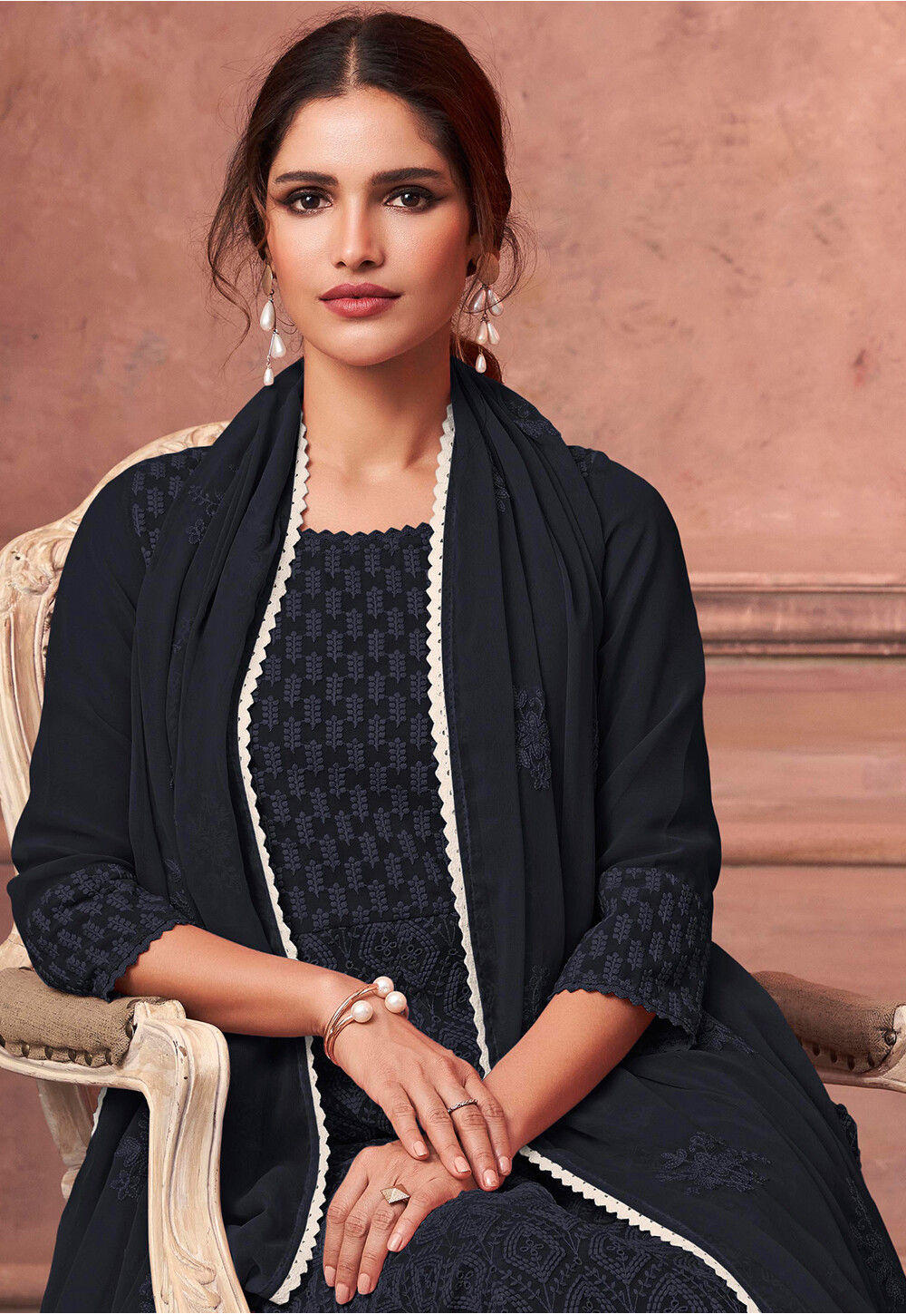 Embroidered Georgette Pakistani Suit In Navy Blue Kch9529 