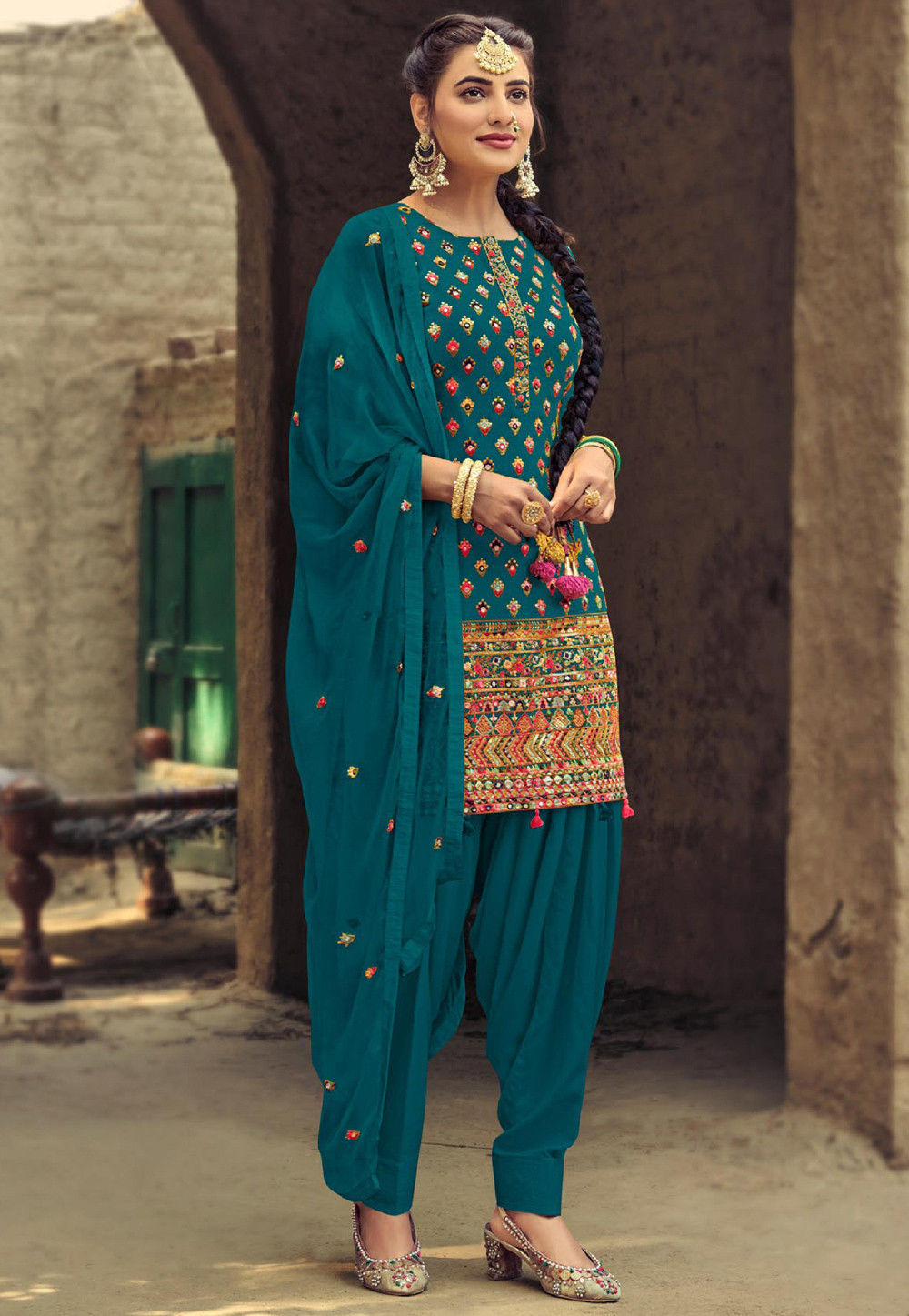 Embroidered Georgette Punjabi Suit in Teal Blue : KCH6198
