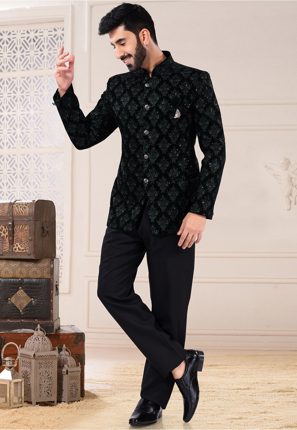 Embroidered Velvet Jodhpuri Suit in Black : MUY978