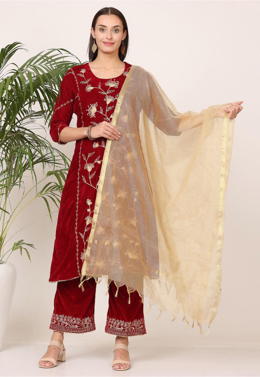 Sequins Embroidered Maroon Pakistani Style Suit