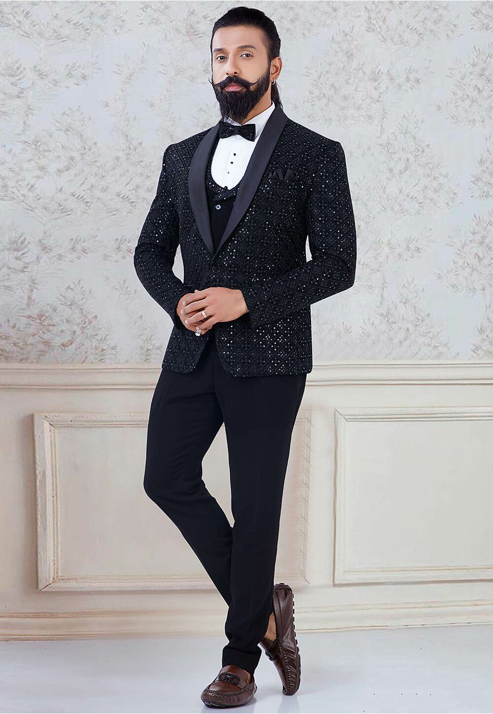 Buy Embroidered Velvet Tuxedo in Black Online : MUY311 - Utsav Fashion