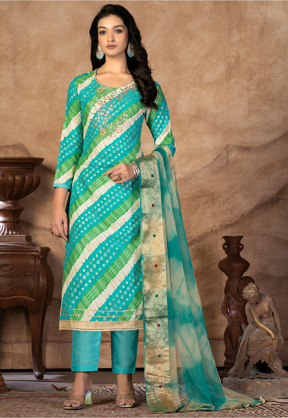 Foil Printed Cotton Pakistani Suit In Teal Blue KJC2769