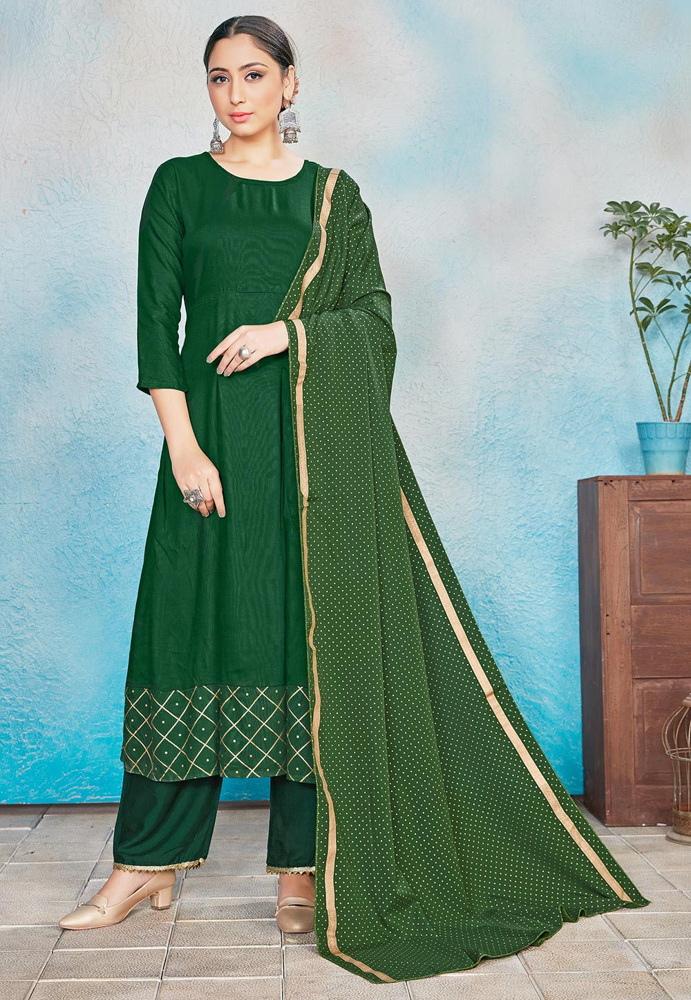 Foil Printed Rayon Anarkali Suit in Green : KJC585