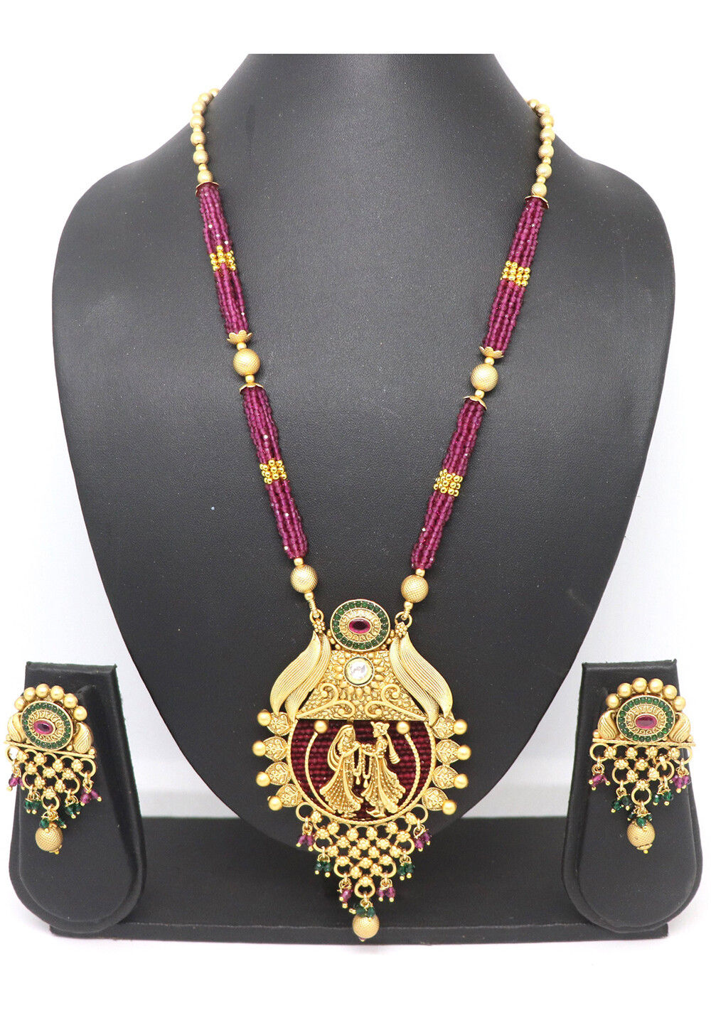 Necklace set under 300 clearance