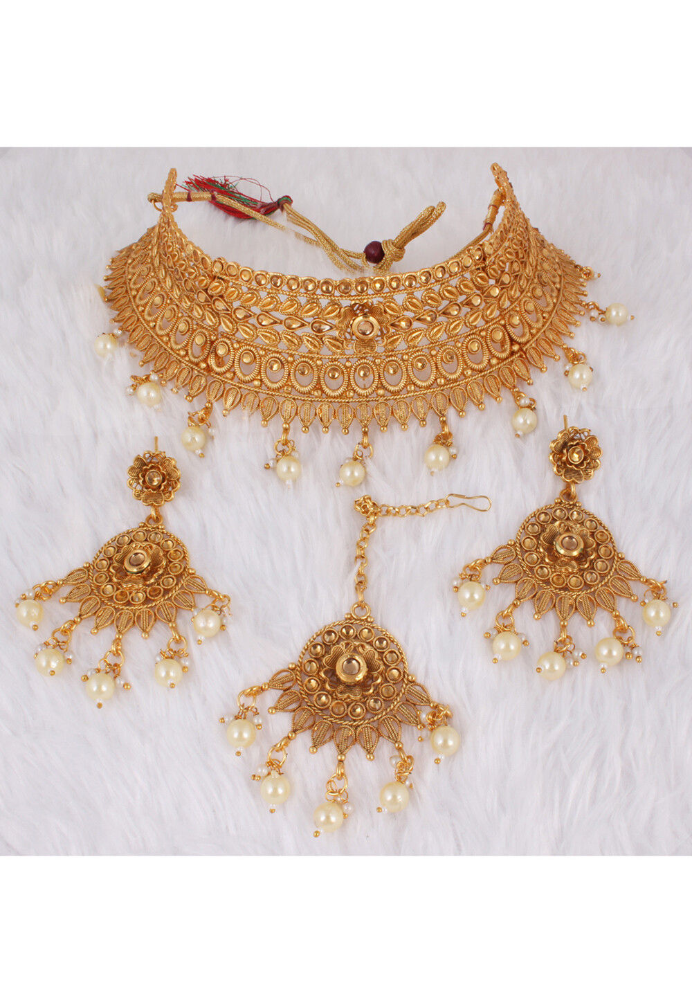 Best choker necklace gold online