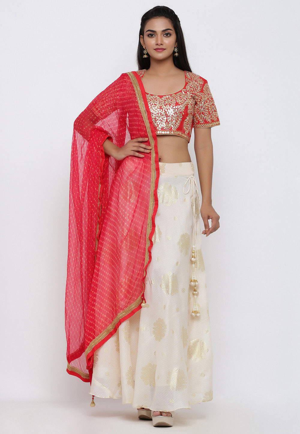 Embellished Designer Golden White Bridal Lehenga #BN834 | Pakistani bridal  dresses, Bridal dresses, White bridal lehenga