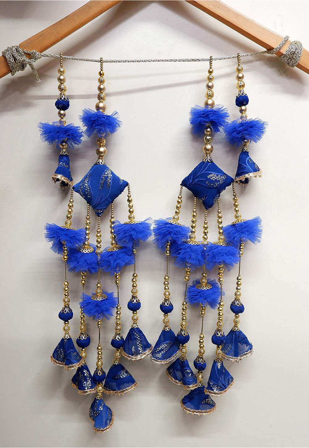 Buy Hand Crafted Pair of Dangles Online : JJE45 - Utsav Fashion