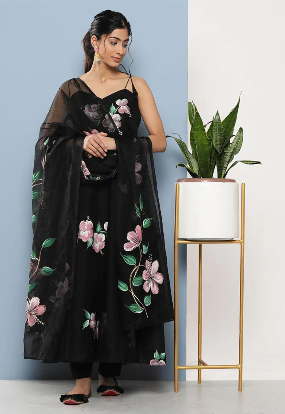 Hand painted dresses pakistani 2025
