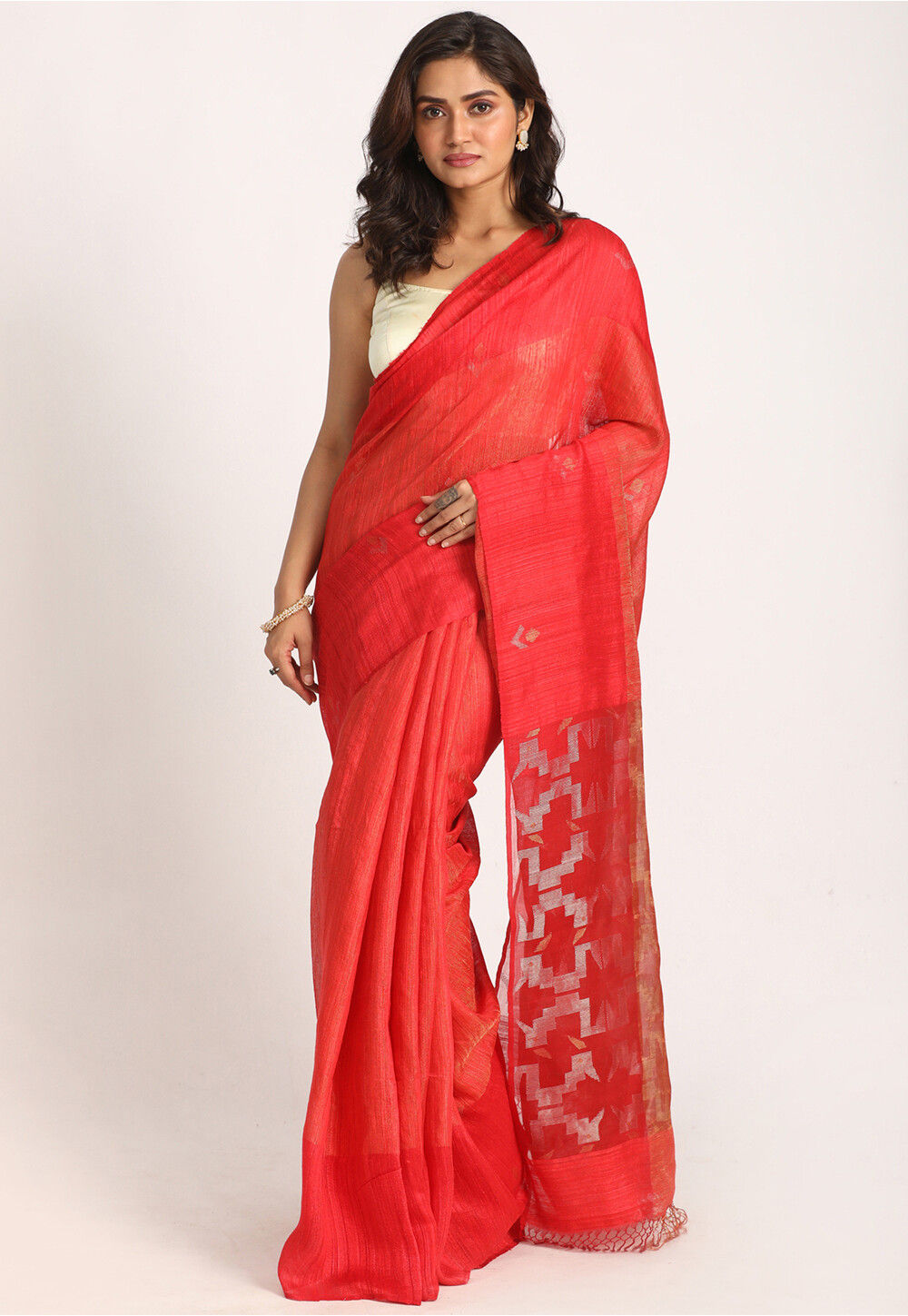 Handloom Pure Matka Silk Jamdani Saree in Red : SBEA1755