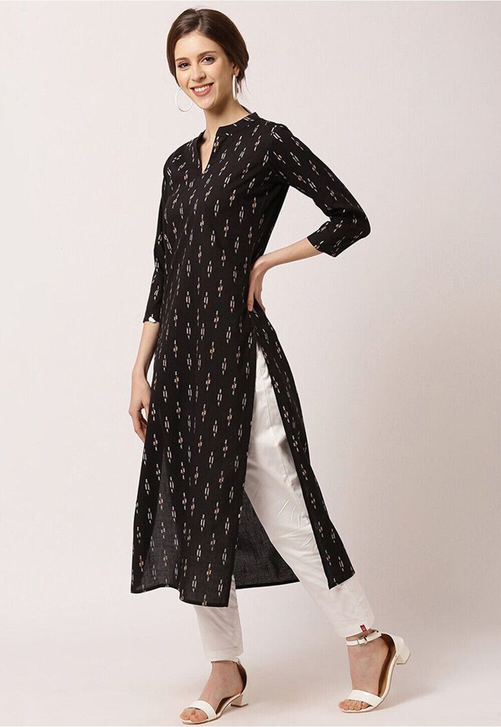 Off White Ikat Printed Cotton Blend Straight Kurta