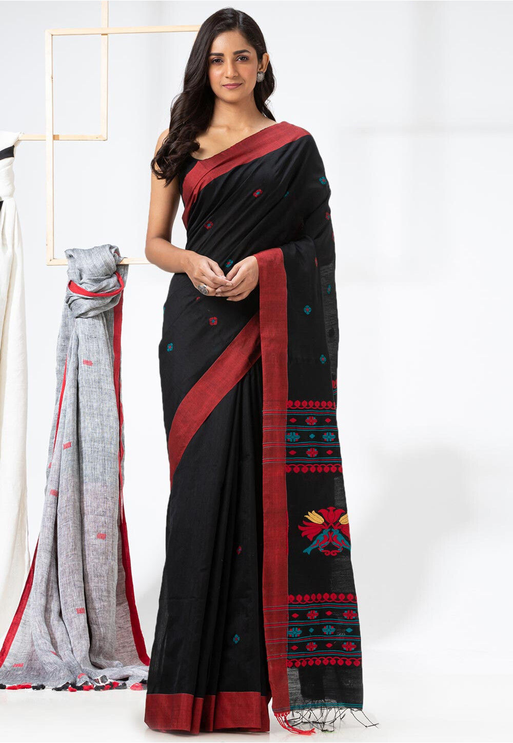 Jamdani Cotton Silk Saree in Black : SBEA1018