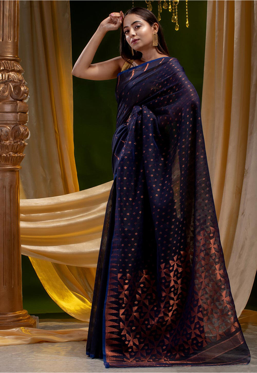 Aishwarya Sarees Women's Soft Dhakai Jamdani Saree In Blue Colour With  Blouse Piece.