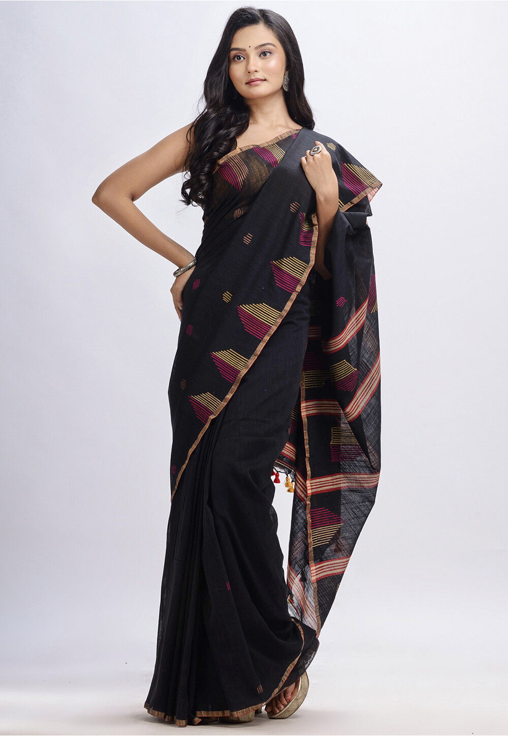 Jamdani Pure Cotton Saree in Black : SBEA1770