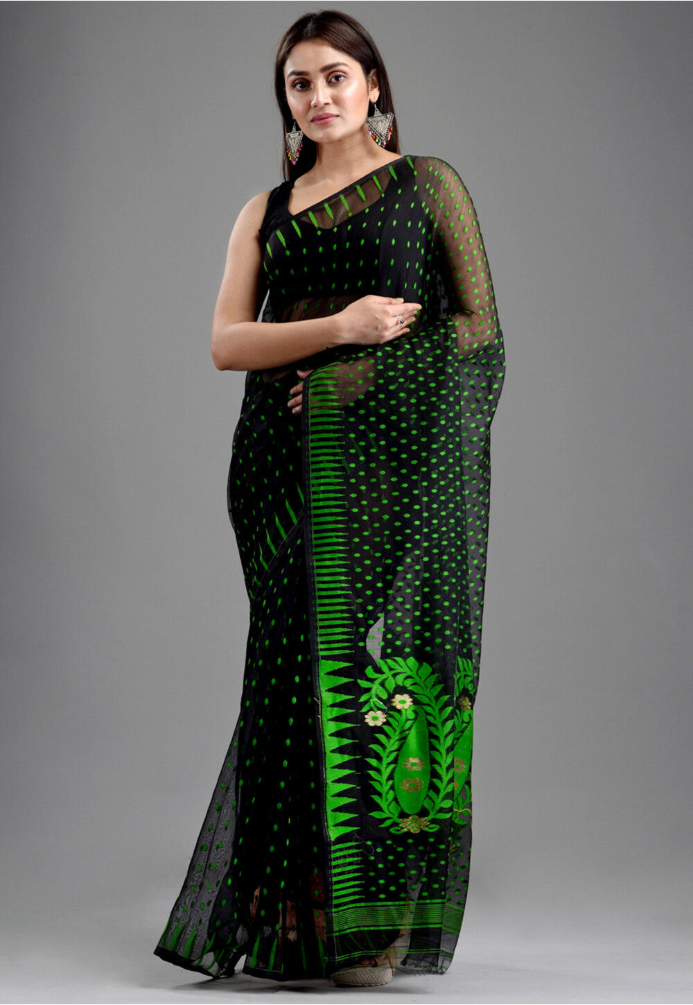 Jamdani Saree In Black Spn6127