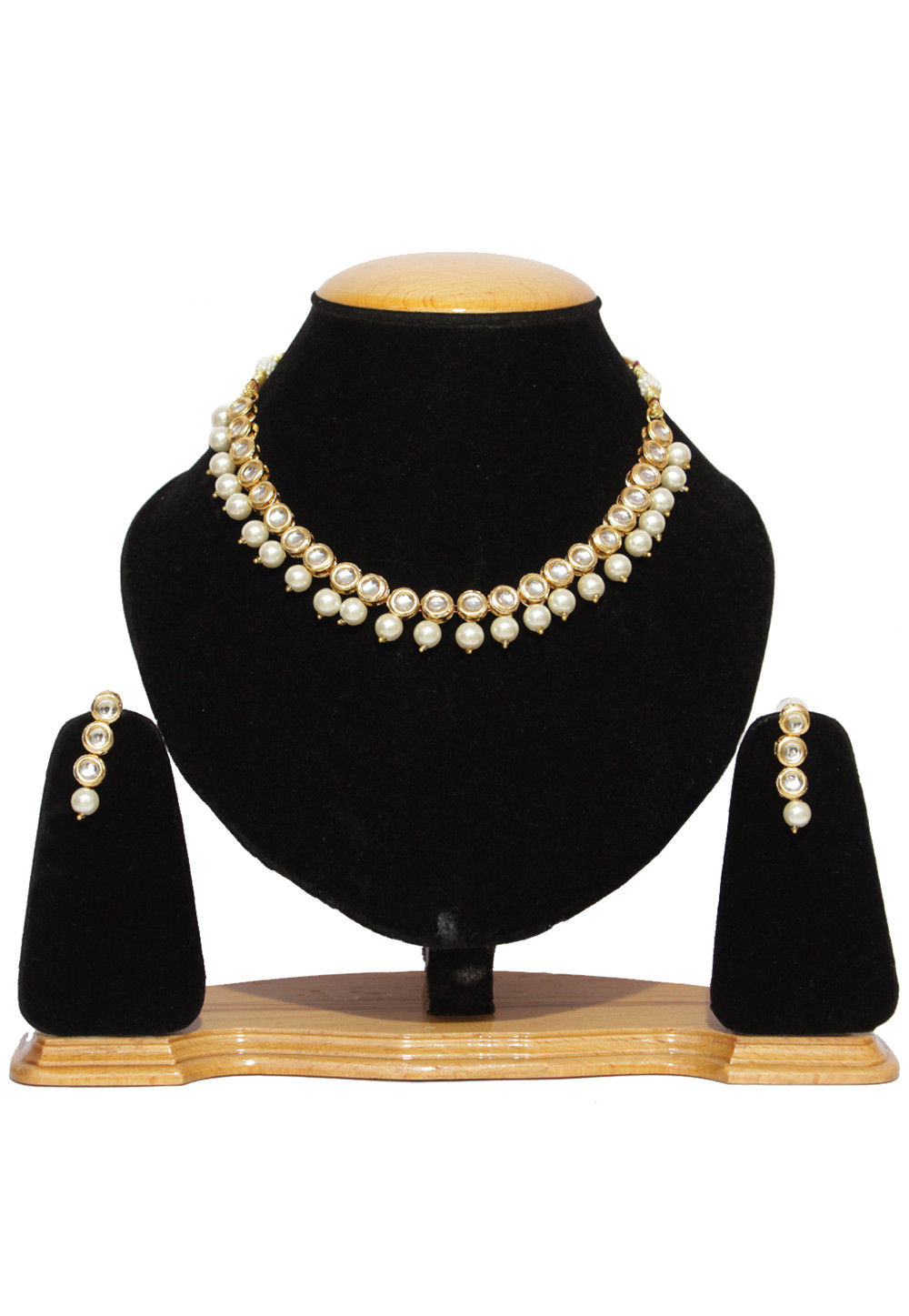 Buy VOYLLA Victorian Inspired CZ Gems Necklace Set at Amazon.in