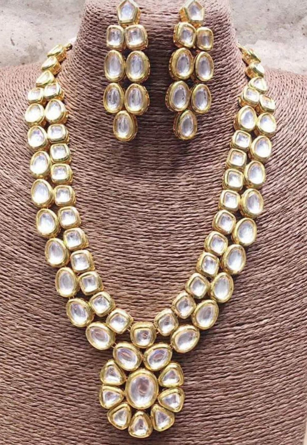 Kundan work on sale necklace set
