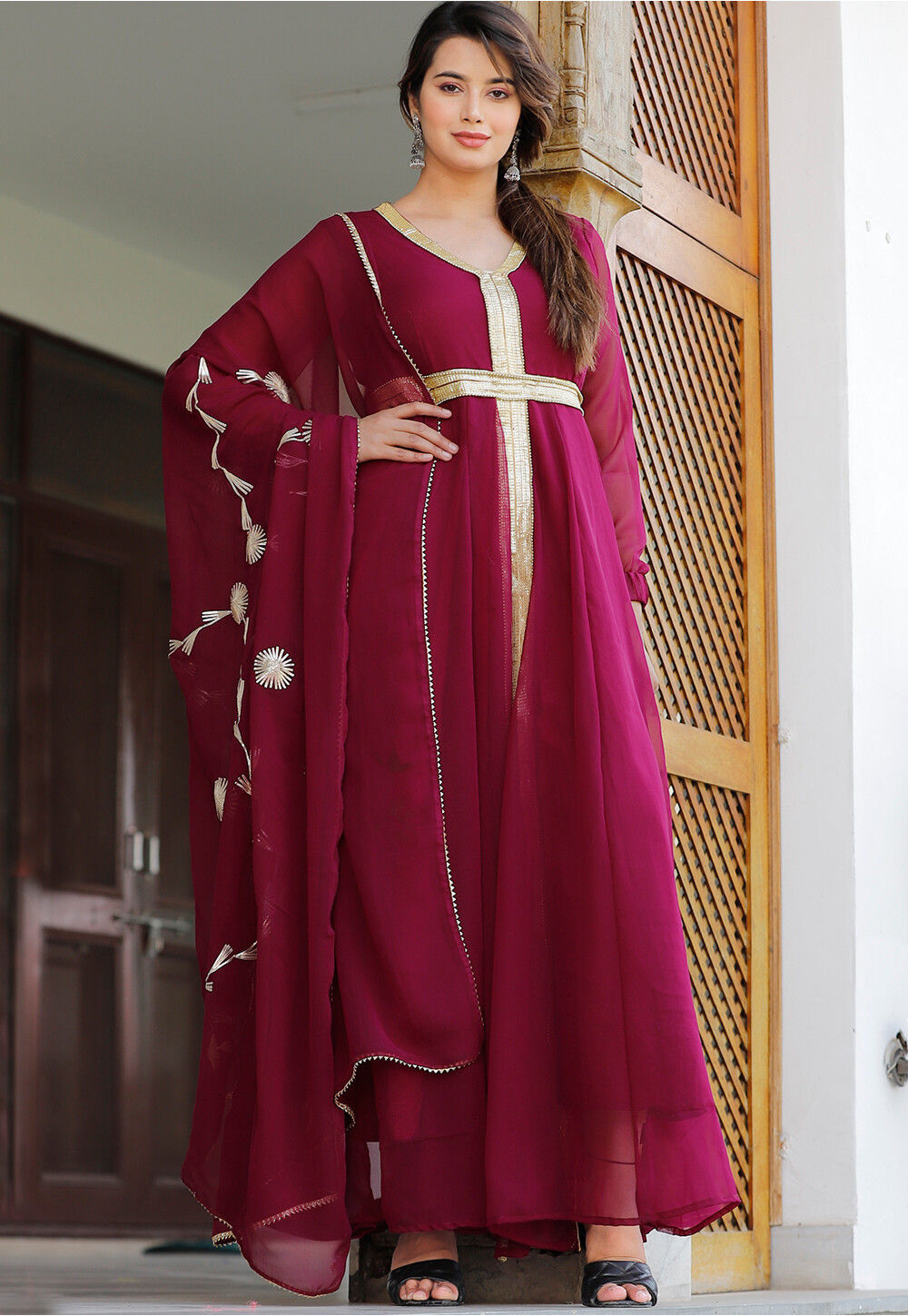 Abaya border deals design