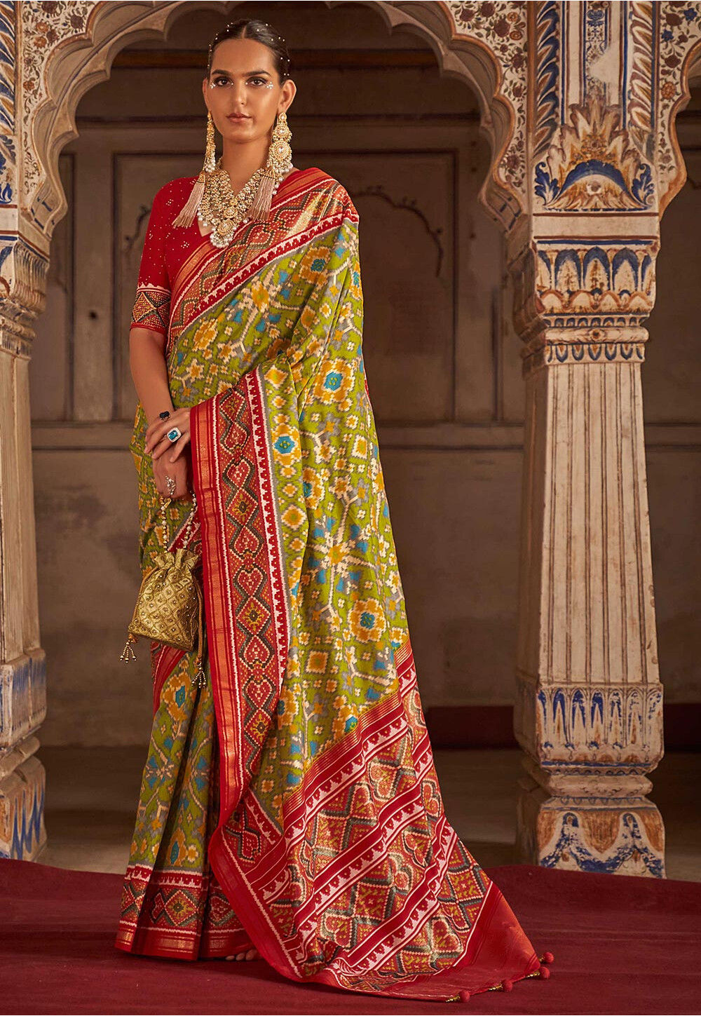 White Patan Patola Double Ikat Saree with Parrot Motif – WeaveinIndia