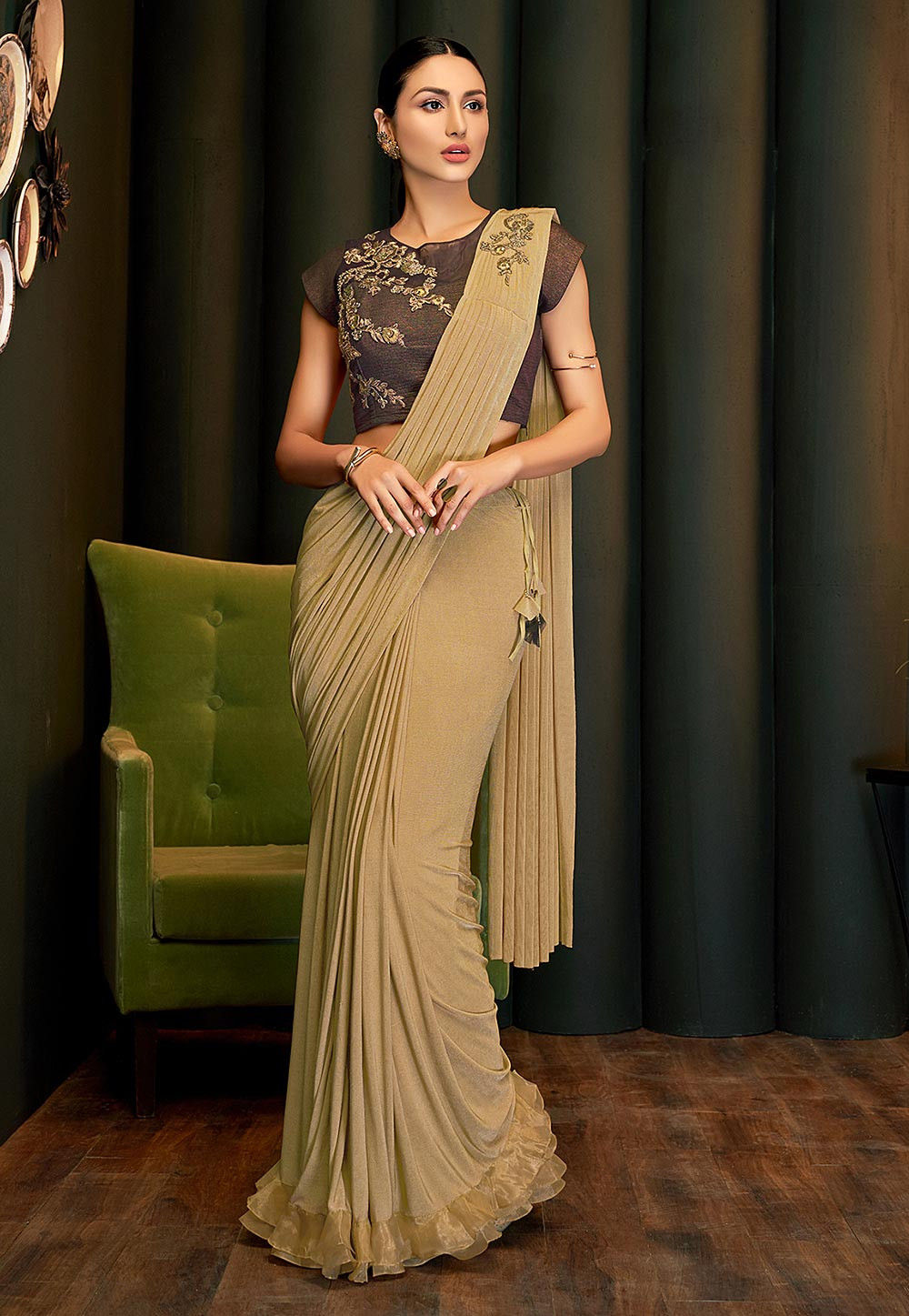 Dress in less than a minute with pre-stitched sarees