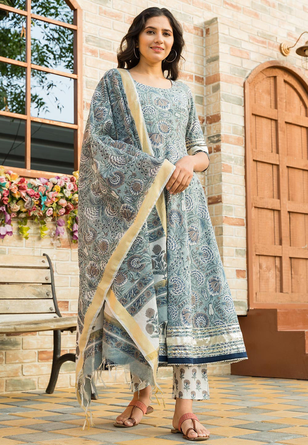 Cotton Anarkali Salwar Suits Buy Latest Indian Designer Cotton Anarkali  Salwar Kameez Online  Utsav Fashion