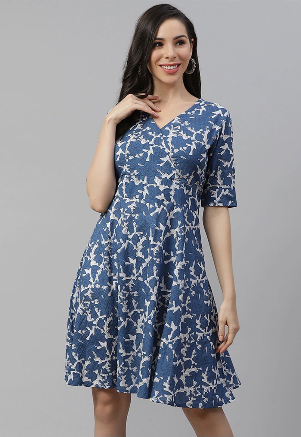 Printed Cotton Short Dress in Blue and Off White TKV171