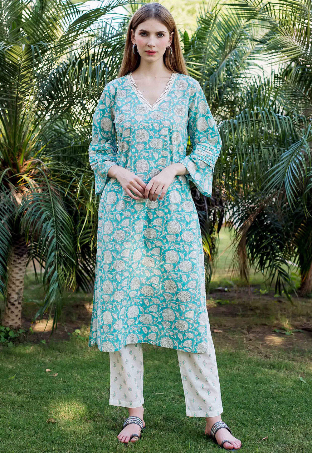 Printed Cotton Straight Kurta Set in Light Blue : TQM670