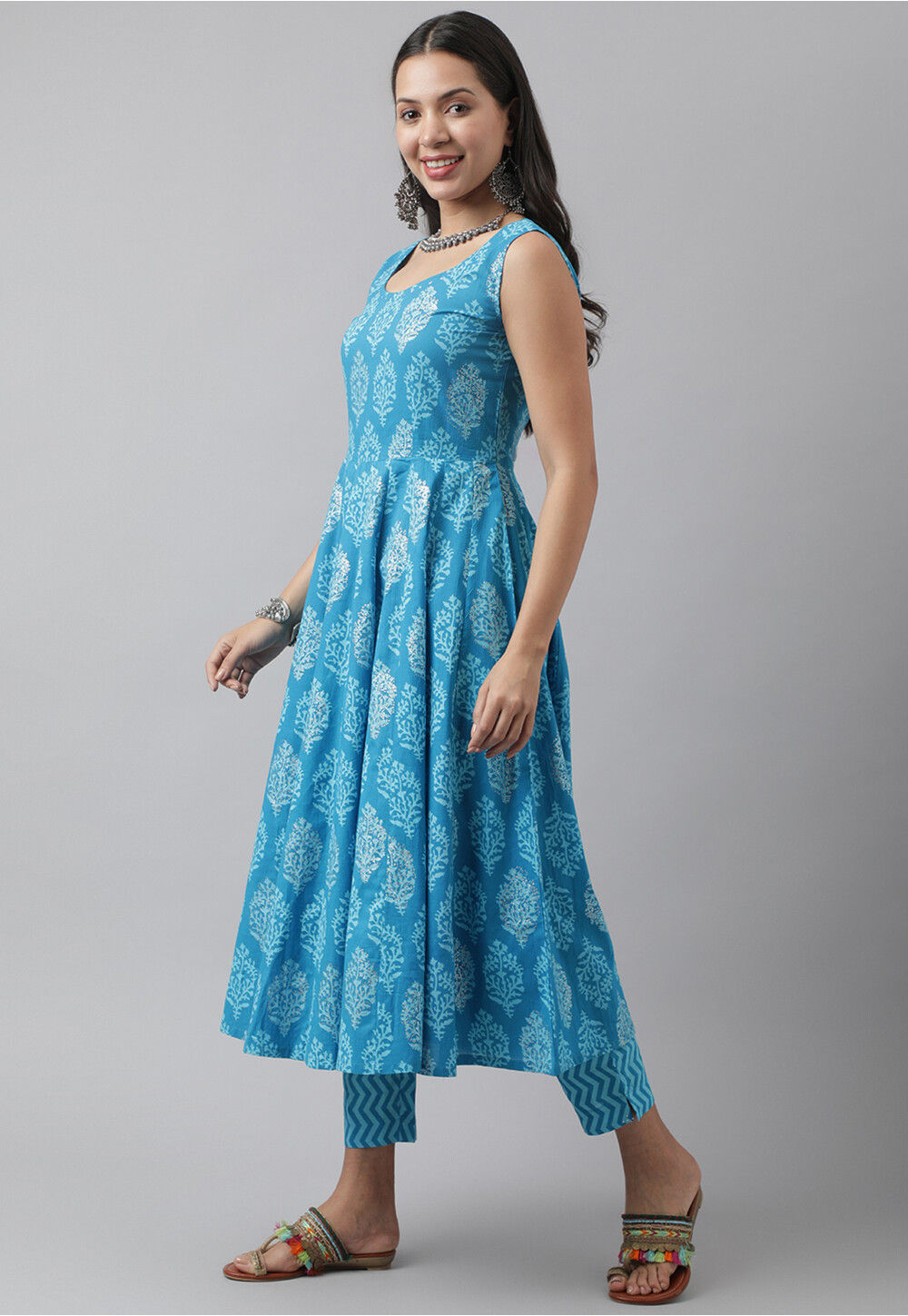 Gorgeous pure cotton panel cut Anarkali suit💕*
