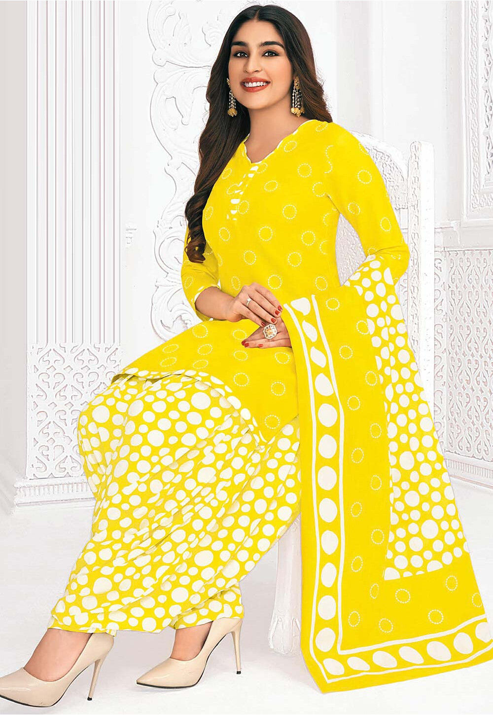 Top Best New Punjabi Dresses Designs Ideas for Ladies 2022 | Punjabi dress  design, Desi fashion casual, Simple indian suits